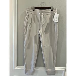 Athleta NWT Headlands Hybrid Trek Jogger Women's Cream Joggers Size 12